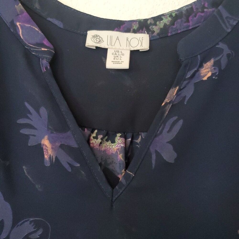 Lila Rose Top Sleeveless Blouse Floral V Neck Womens Size L Blue - Picture 4 of 15